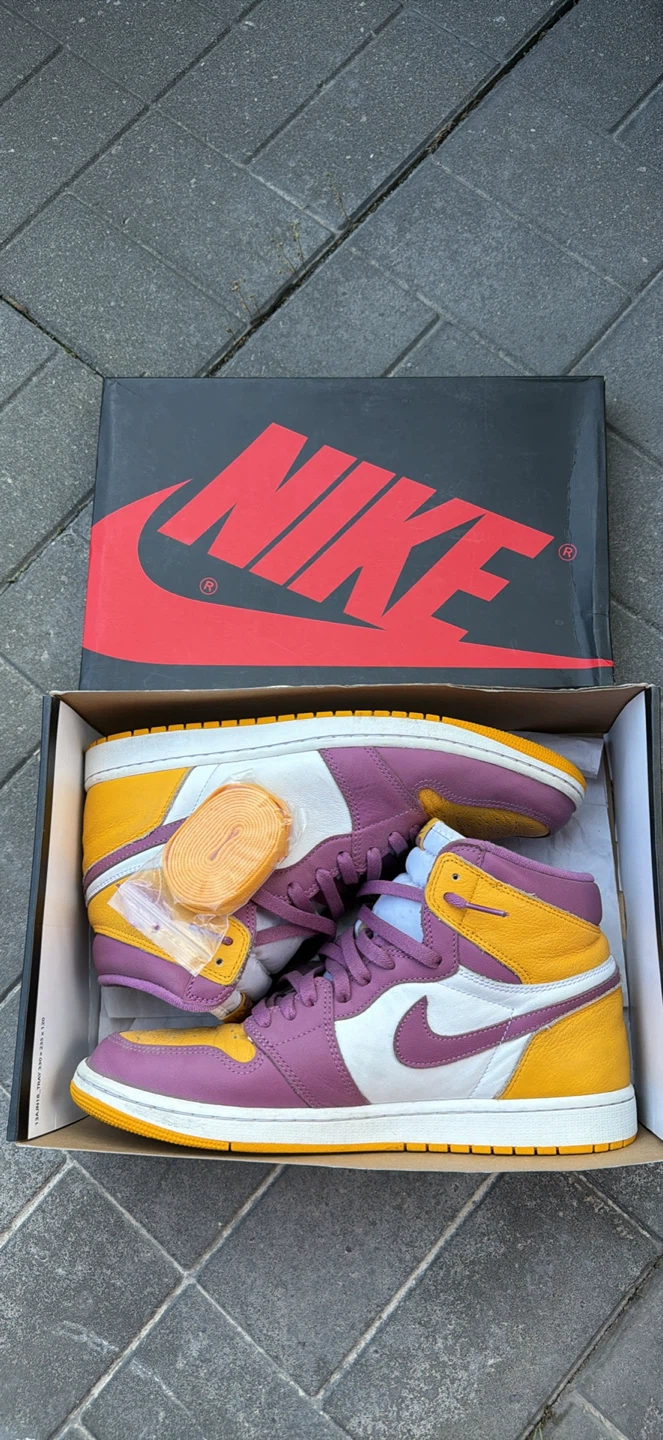 Nike Air Jordan 1 High OG SE brotherhood Shoes - photo 3