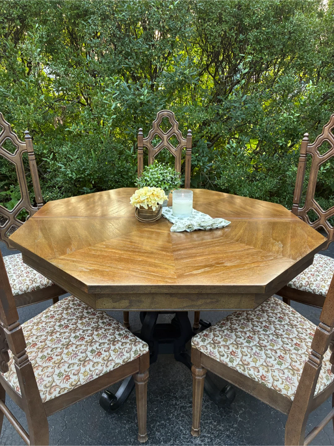 Octagonal Dining Table with 6 Chairs - photo 2