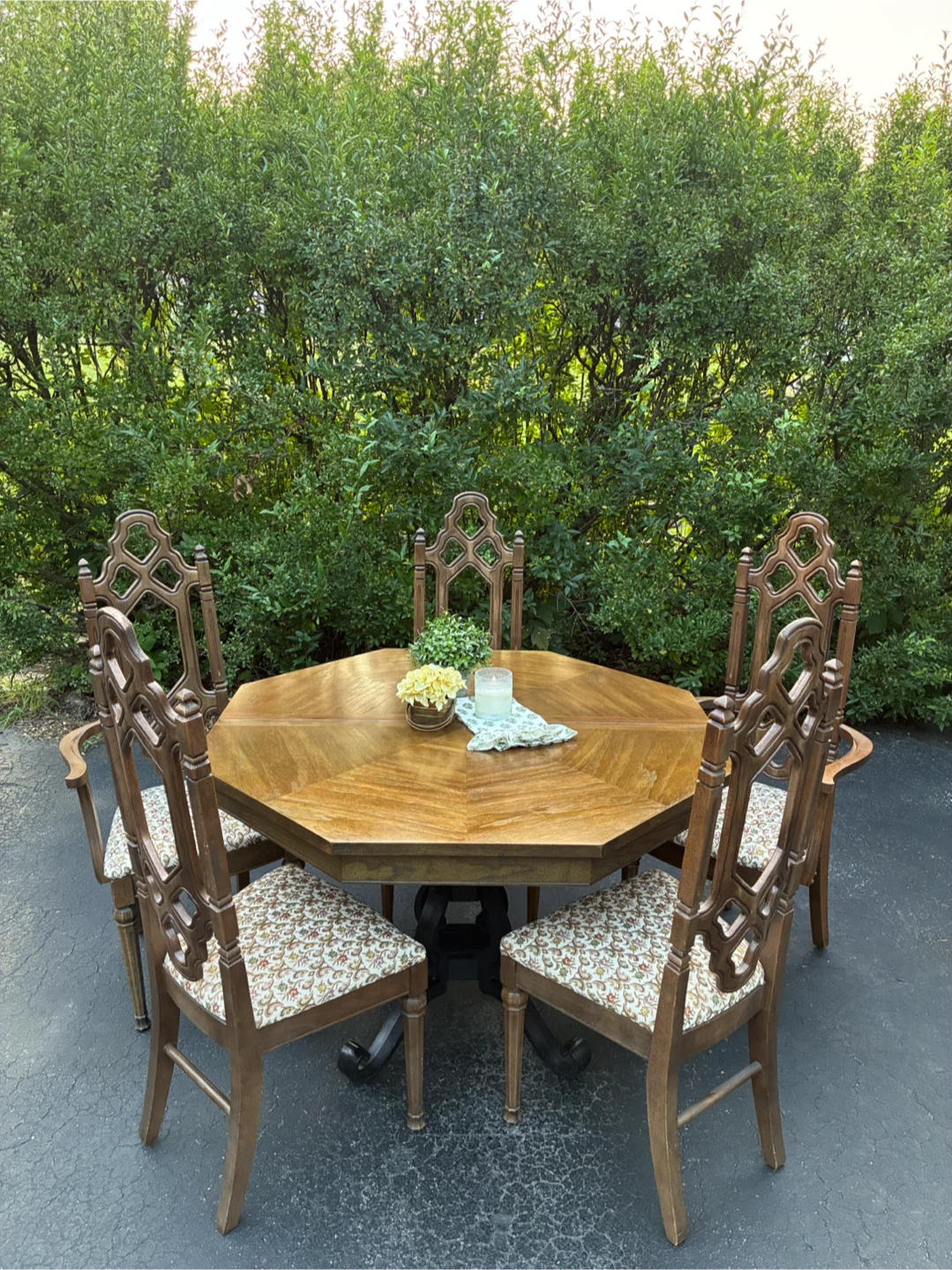 Octagonal Dining Table with 6 Chairs - photo 5