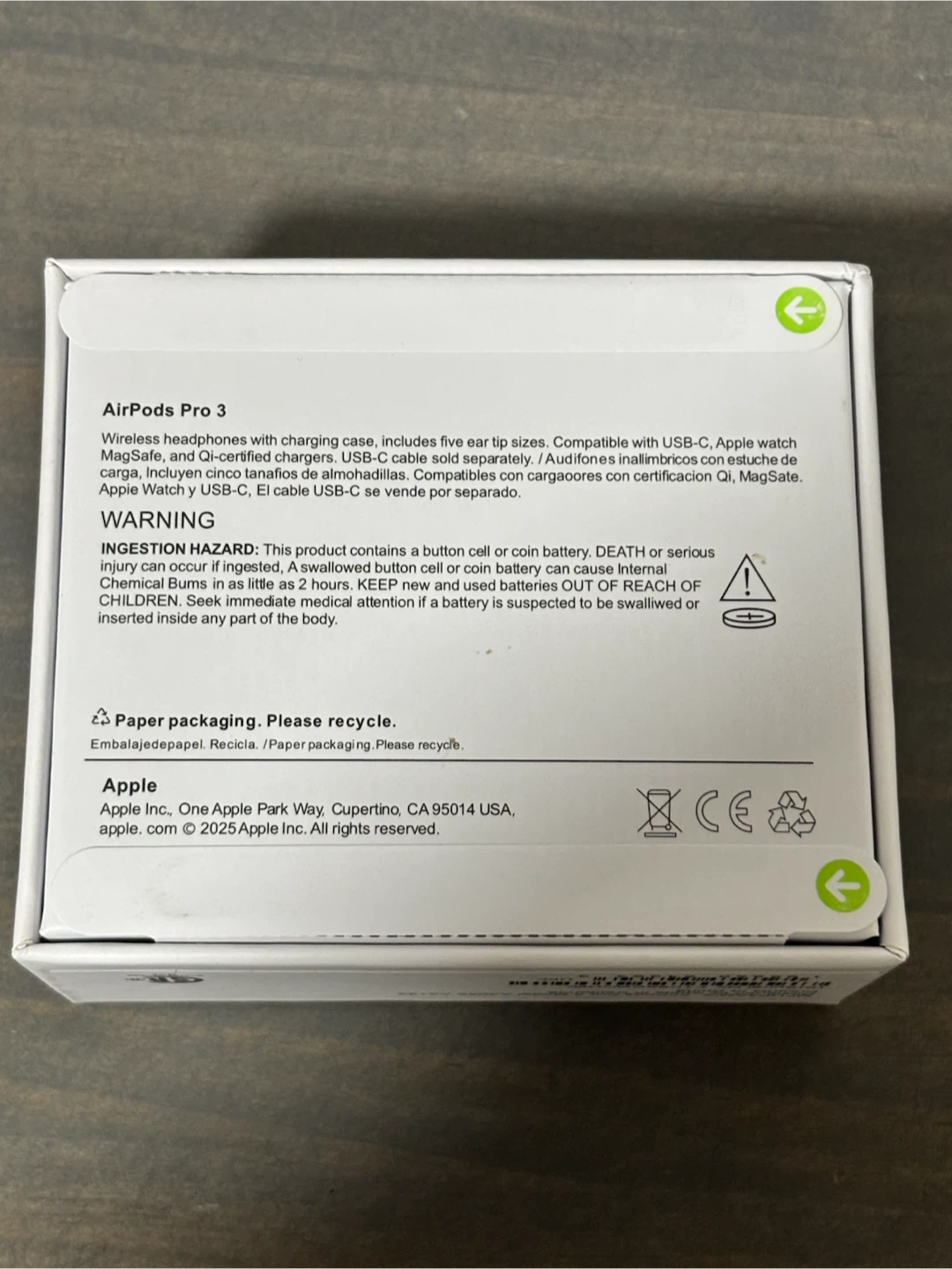 Apple AirPods Pro (3rd Generation) with Charging Case - photo 2