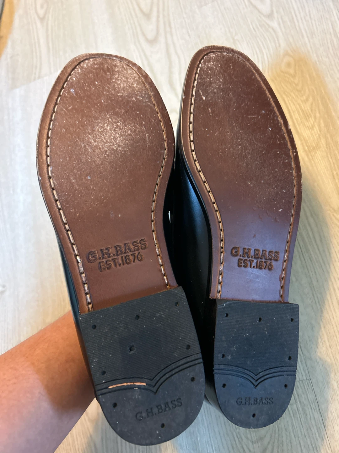 G.H. Bass Larson Weejuns Black Penny Loafers - photo 3