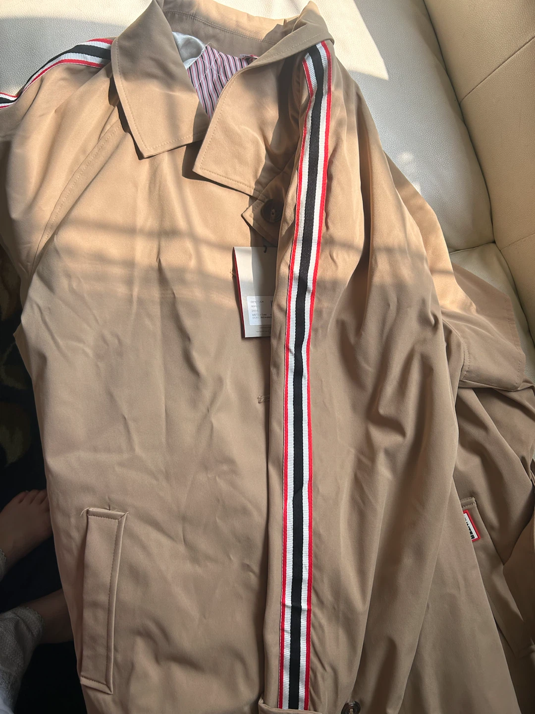 Brand new Hunter Trench Coat - Size 2Xl