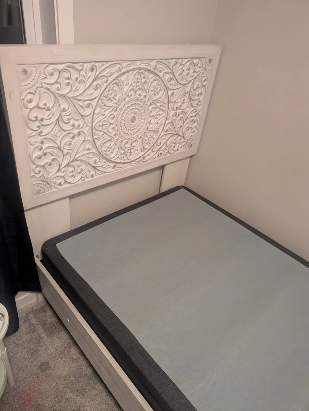 Carved Headboard Bed Frame with Box Spring - photo 2