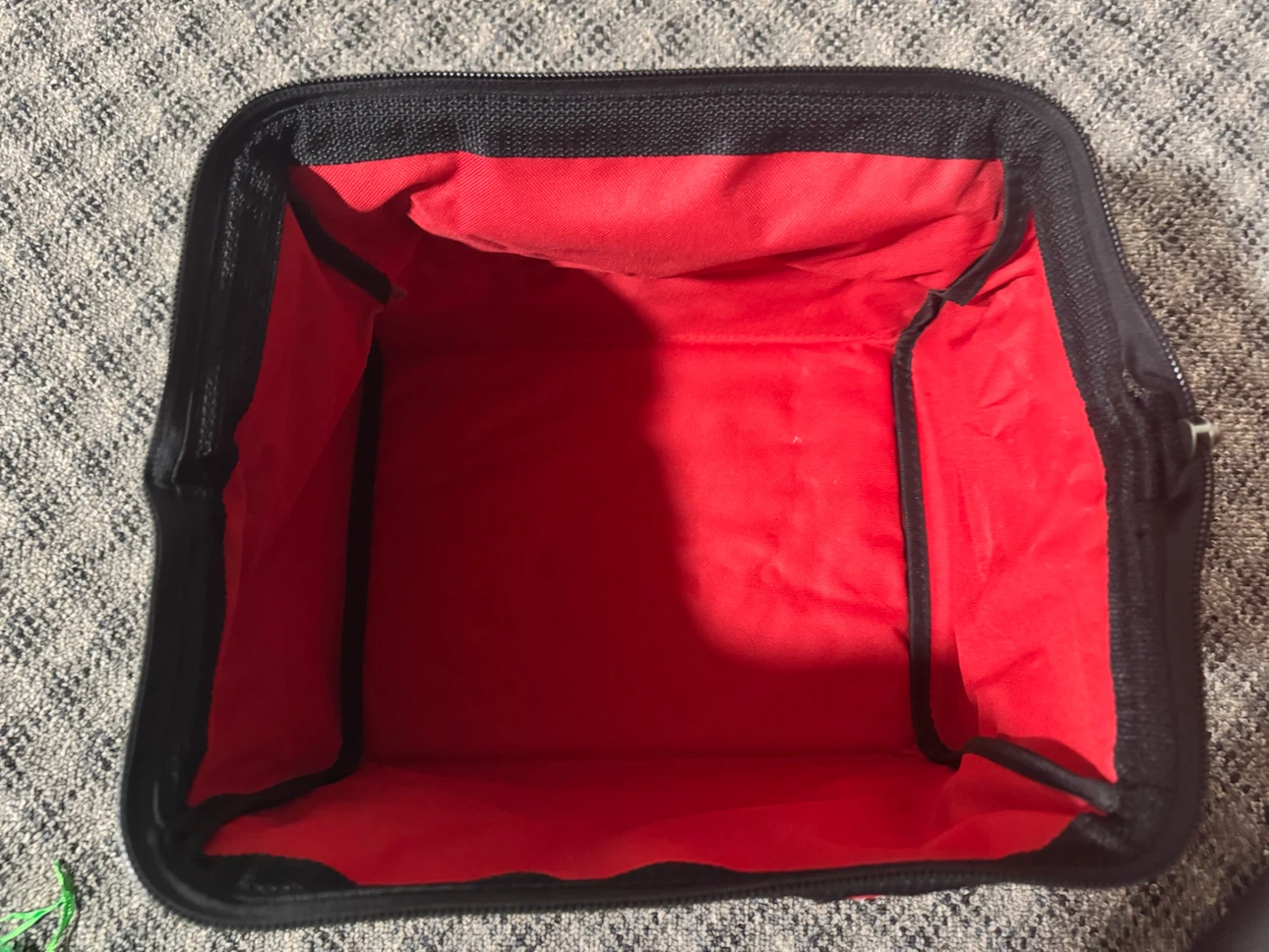 Milwaukee M12 FUEL Tool Bag - photo 2