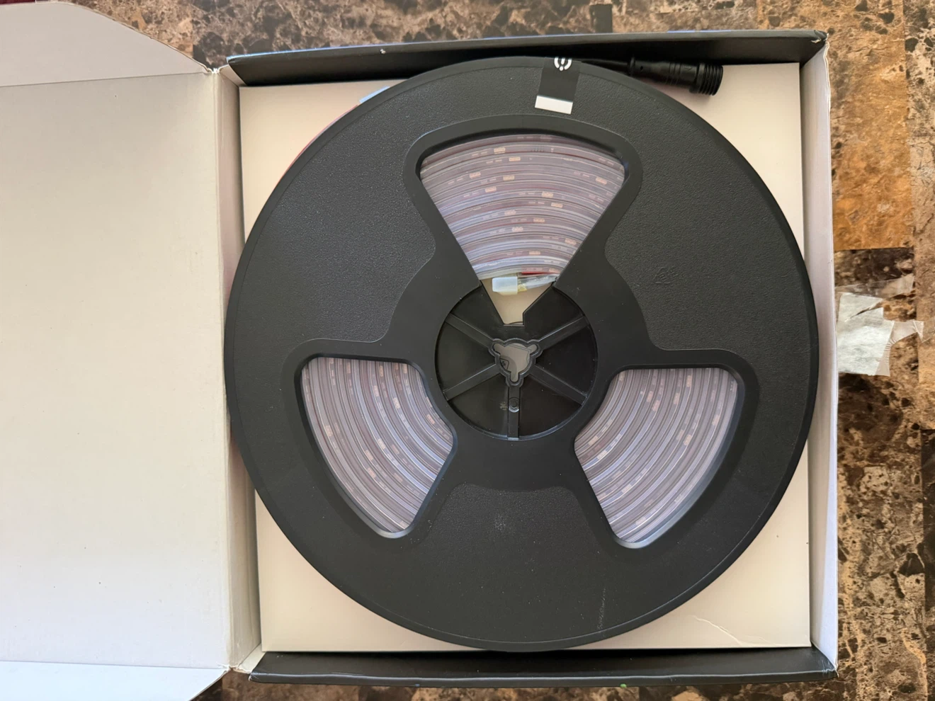 Govee Outdoor Strip Light Pro 32.8 FT - photo 2