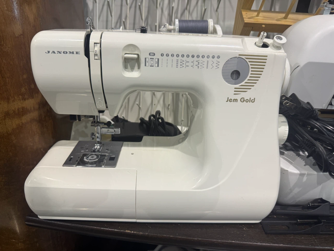 Janome Jem Gold Sewing Machine