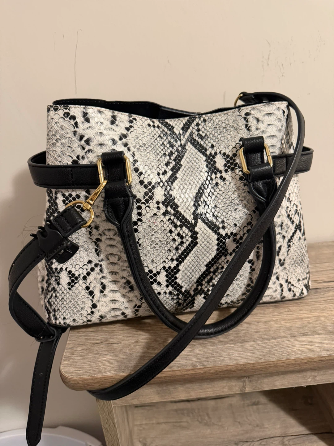 Snakeskin Satchel Handbag - photo 2