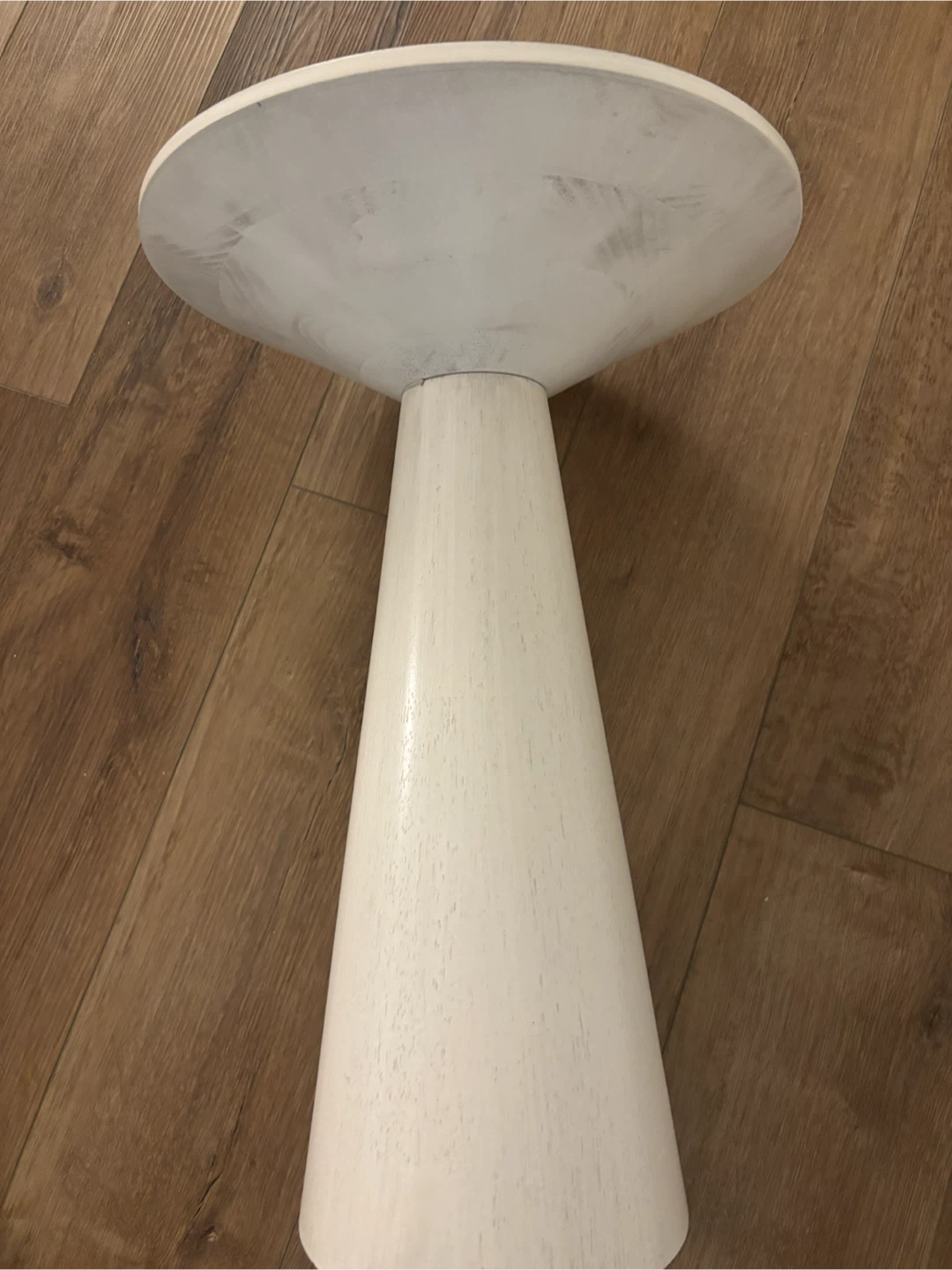Farmhouse Pedestal Small End Table - photo 5