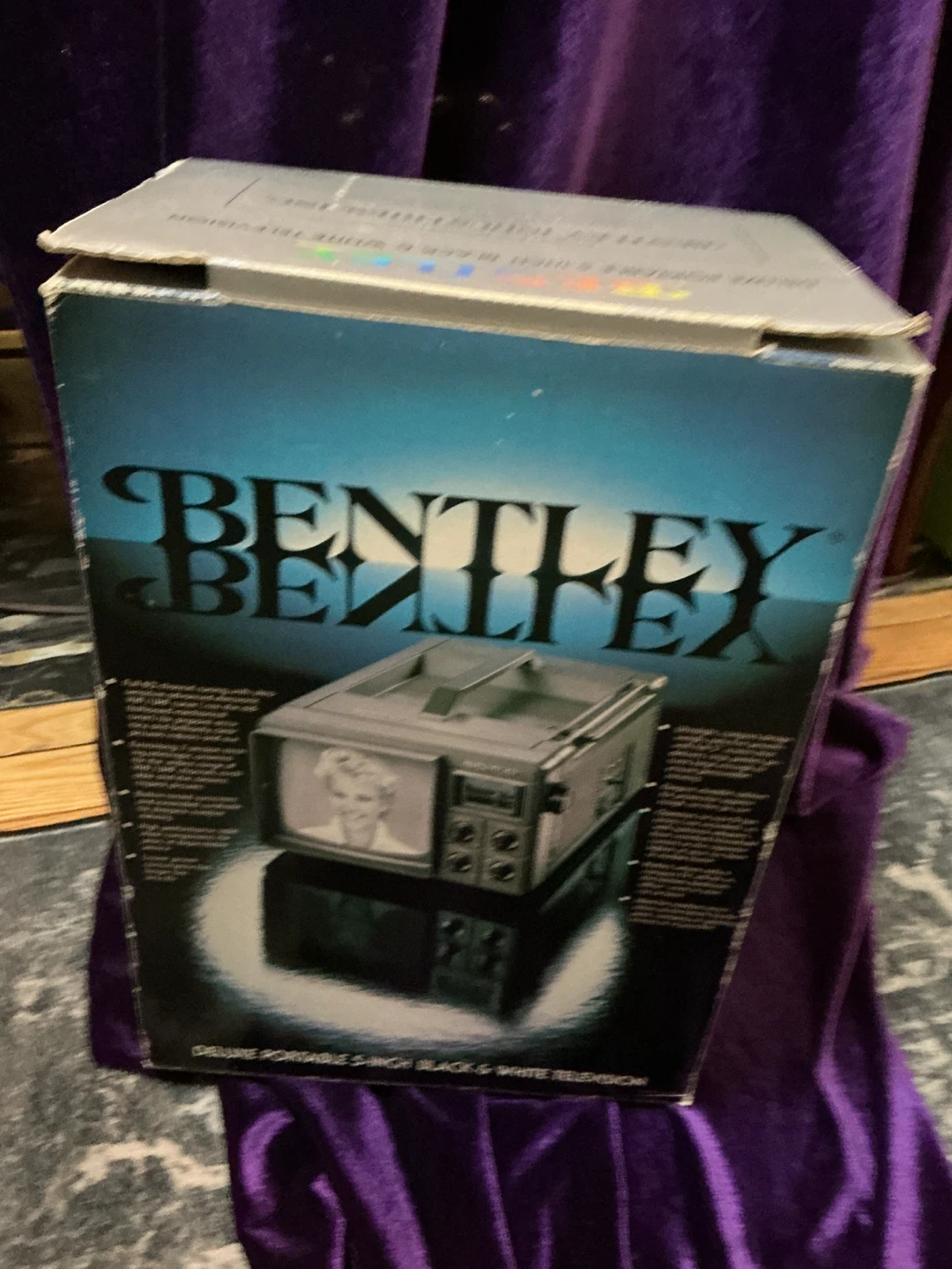 Bentley 100C Deluxe Portable Black & White Television