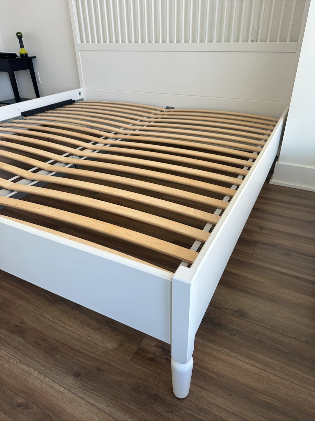 Like new IKEA King size bed frame *Free delivery - photo 4