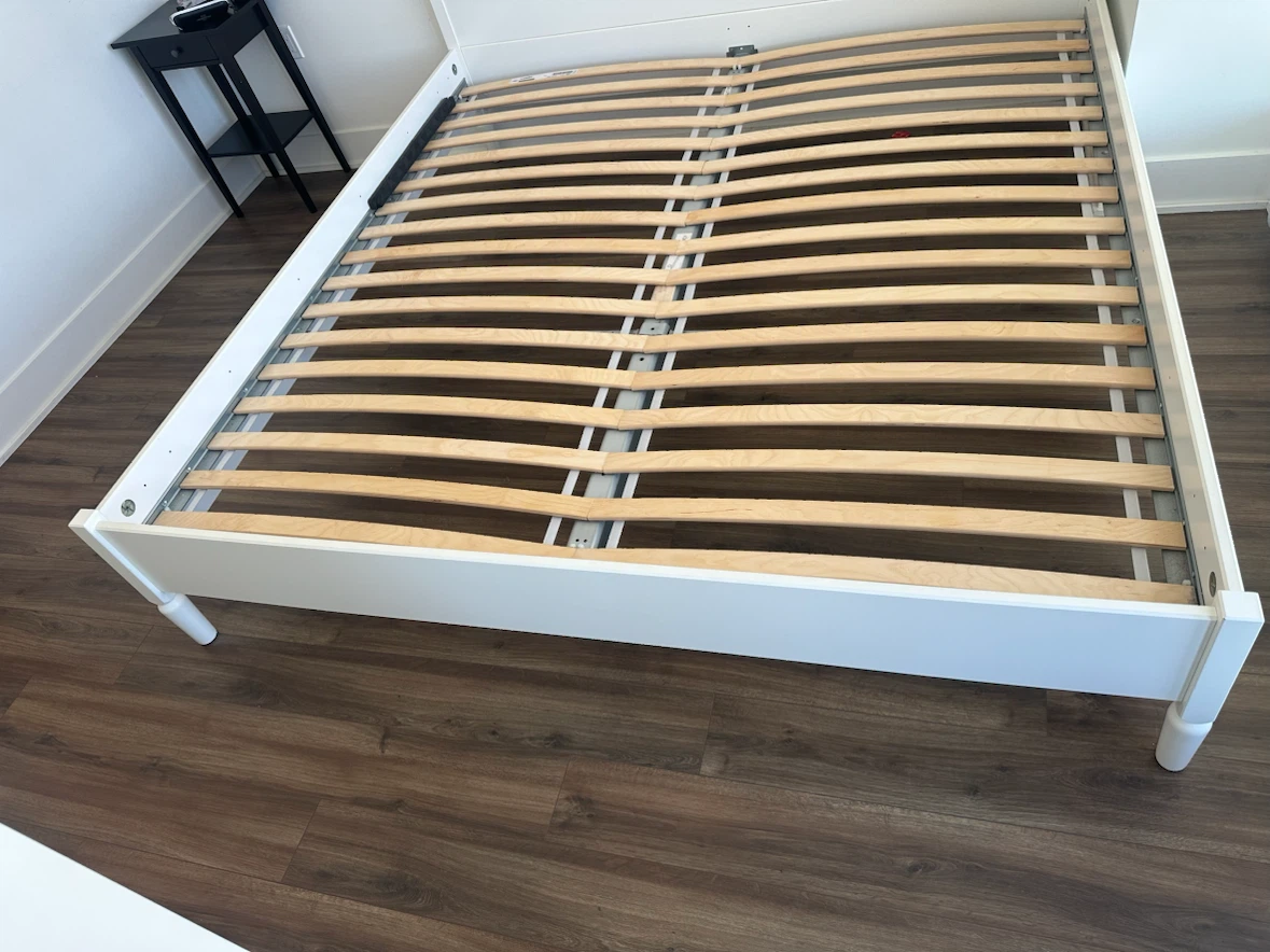 Like new IKEA King size bed frame *Free delivery - photo 5