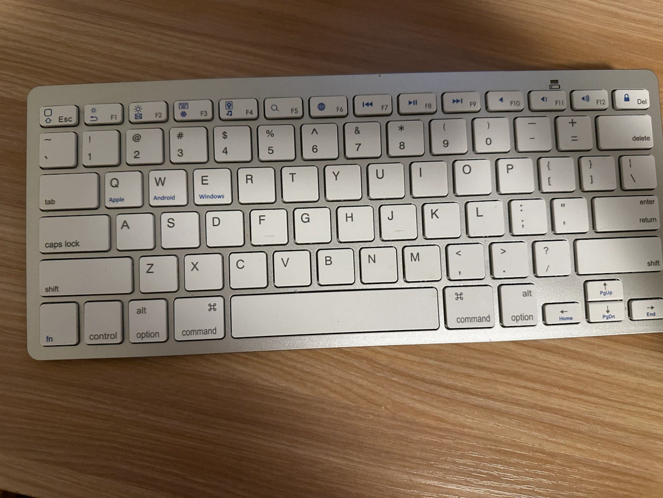 Silver Wireless Keyboard-Bluetooth