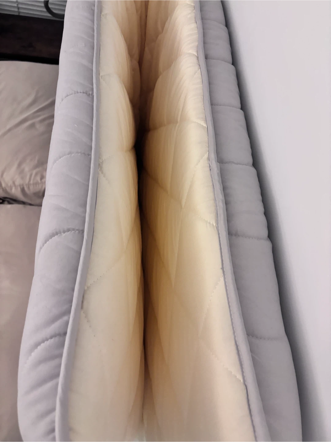 Full size floor mattress - photo 3