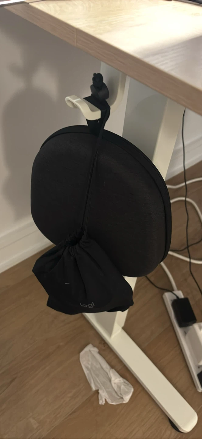 Desk, chair - photo 3