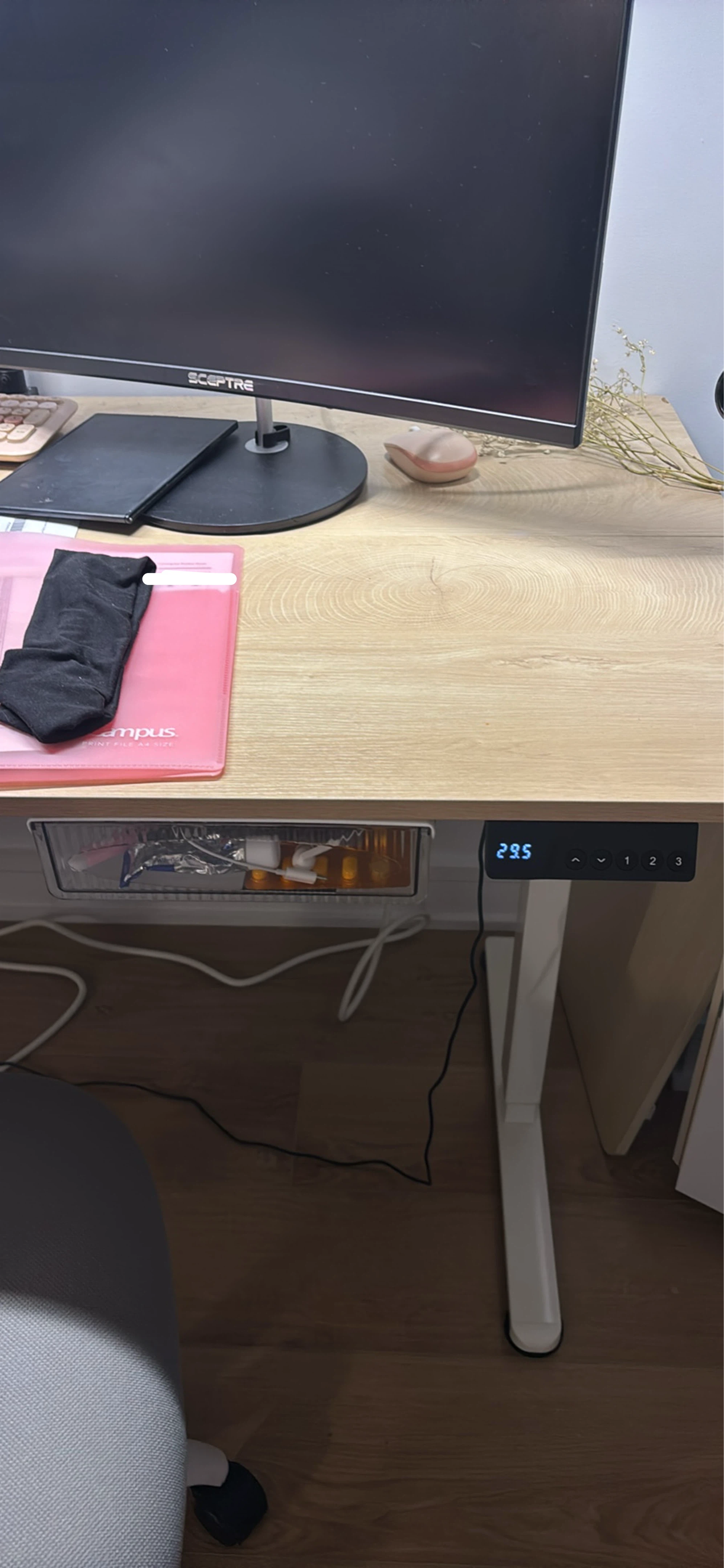 Desk, chair - photo 2