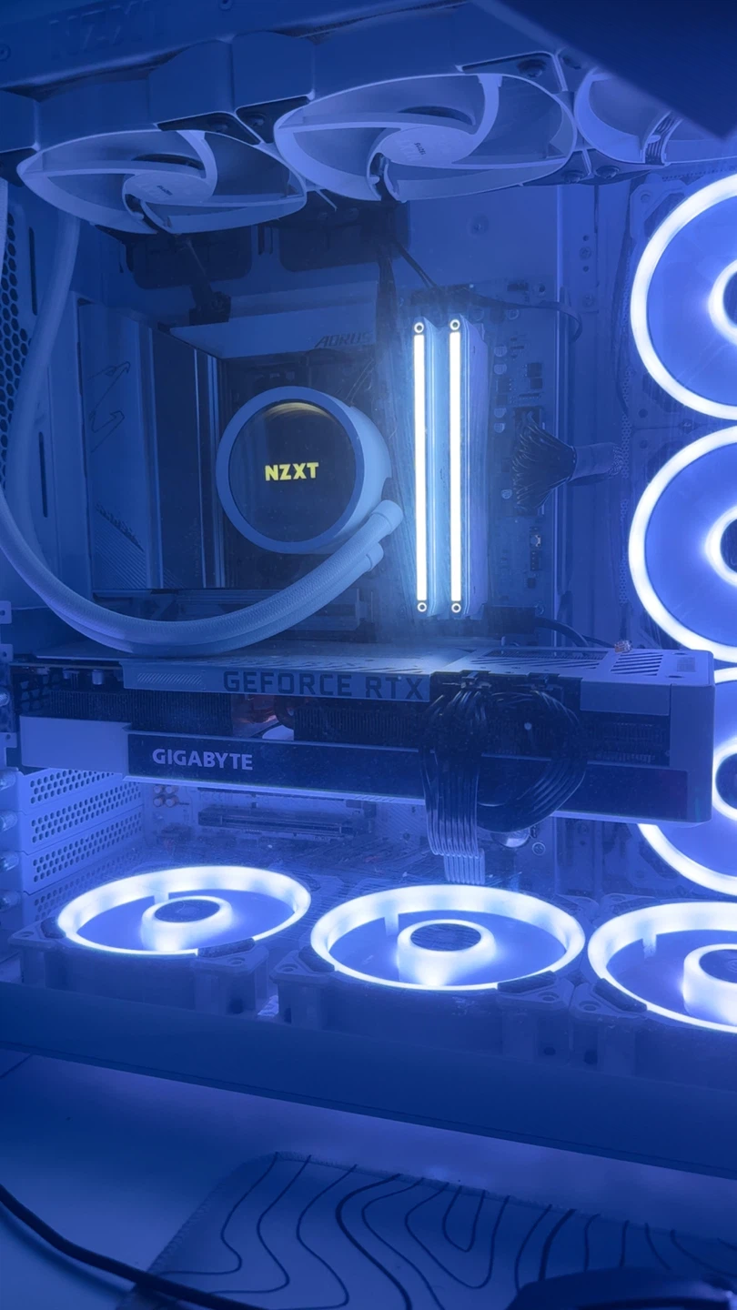 Gigabyte RTX 3070 Ti VISION OC Graphics Card