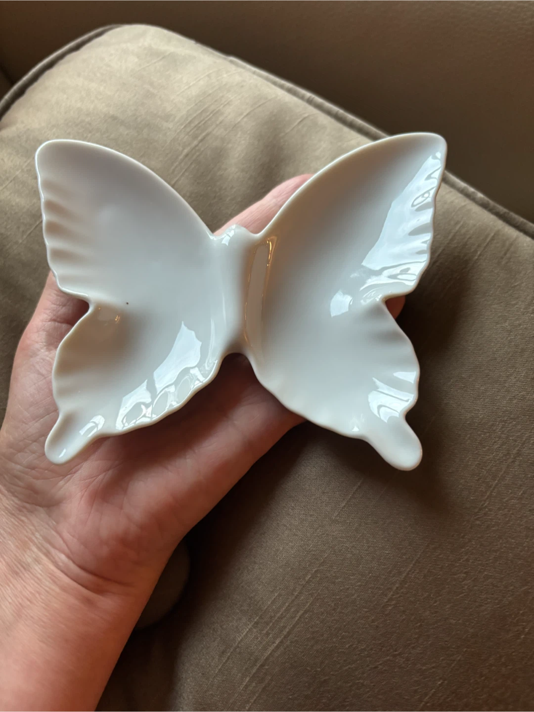 White Ceramic Butterfly Trinket Dish - photo 3