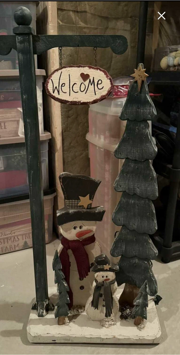 Snowman Solid Wood “Welcome” Stand - Pick Up in Alpine Park SW