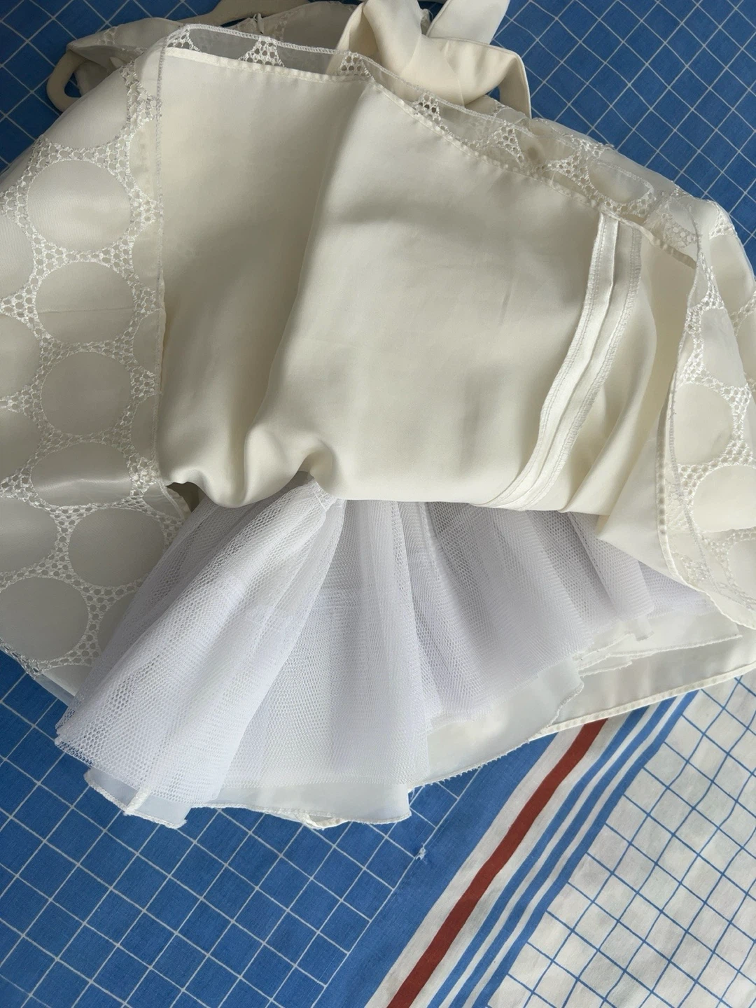 American Princess Cream Dress 3T - photo 3