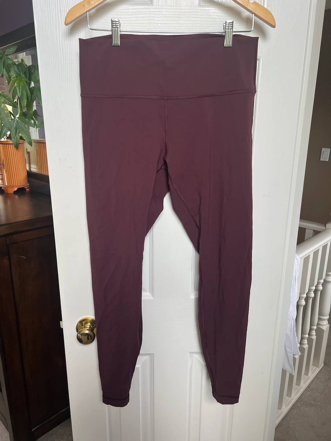 Size 12 Lululemon Wunder Under High-Rise leggings