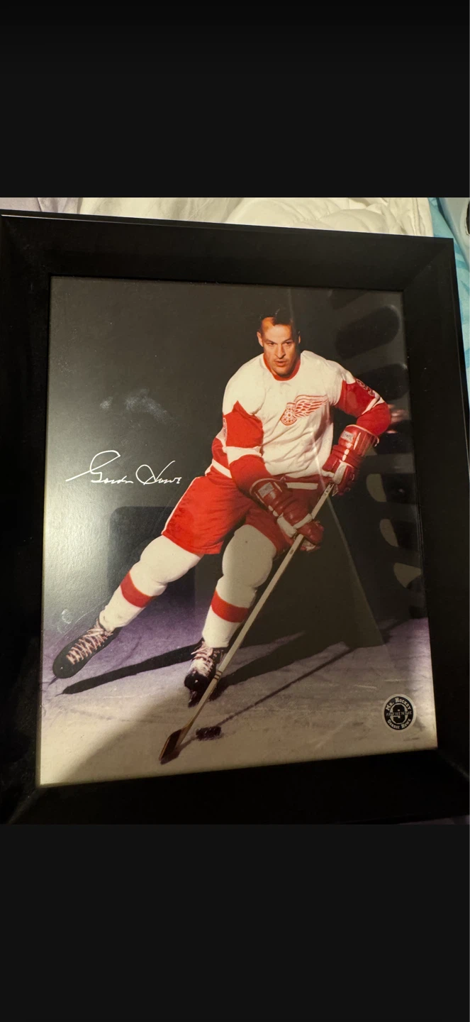 Autographed Gordie Howe "Mr. Hockey" Framed Photo