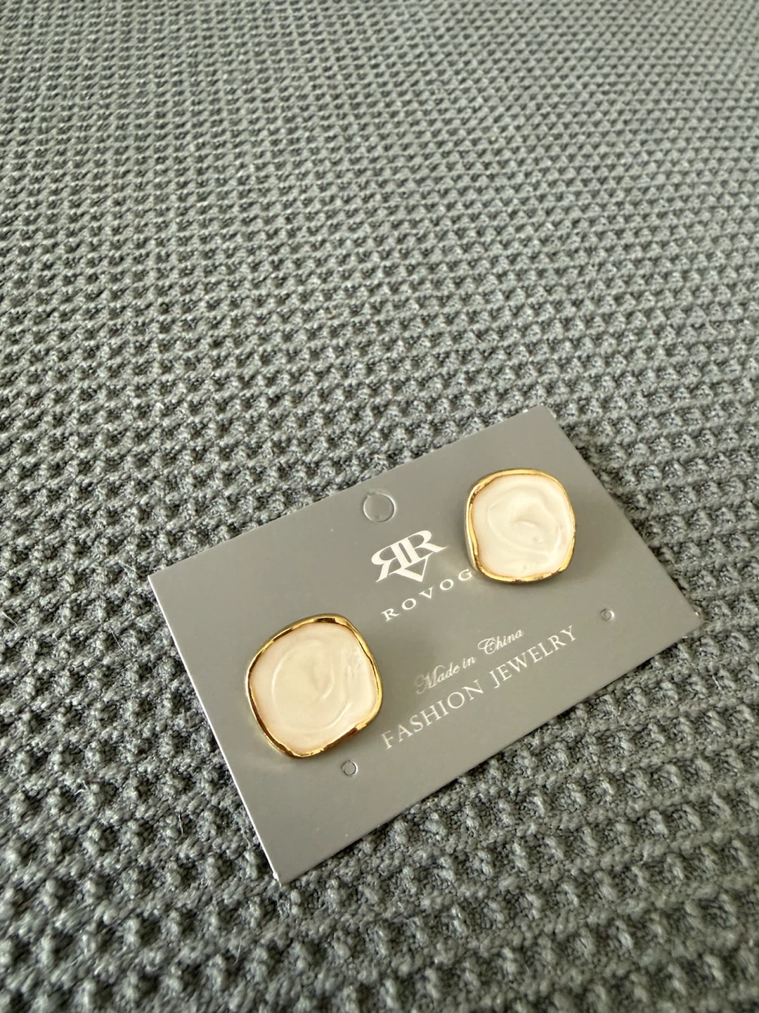 Elegant Stud Earrings