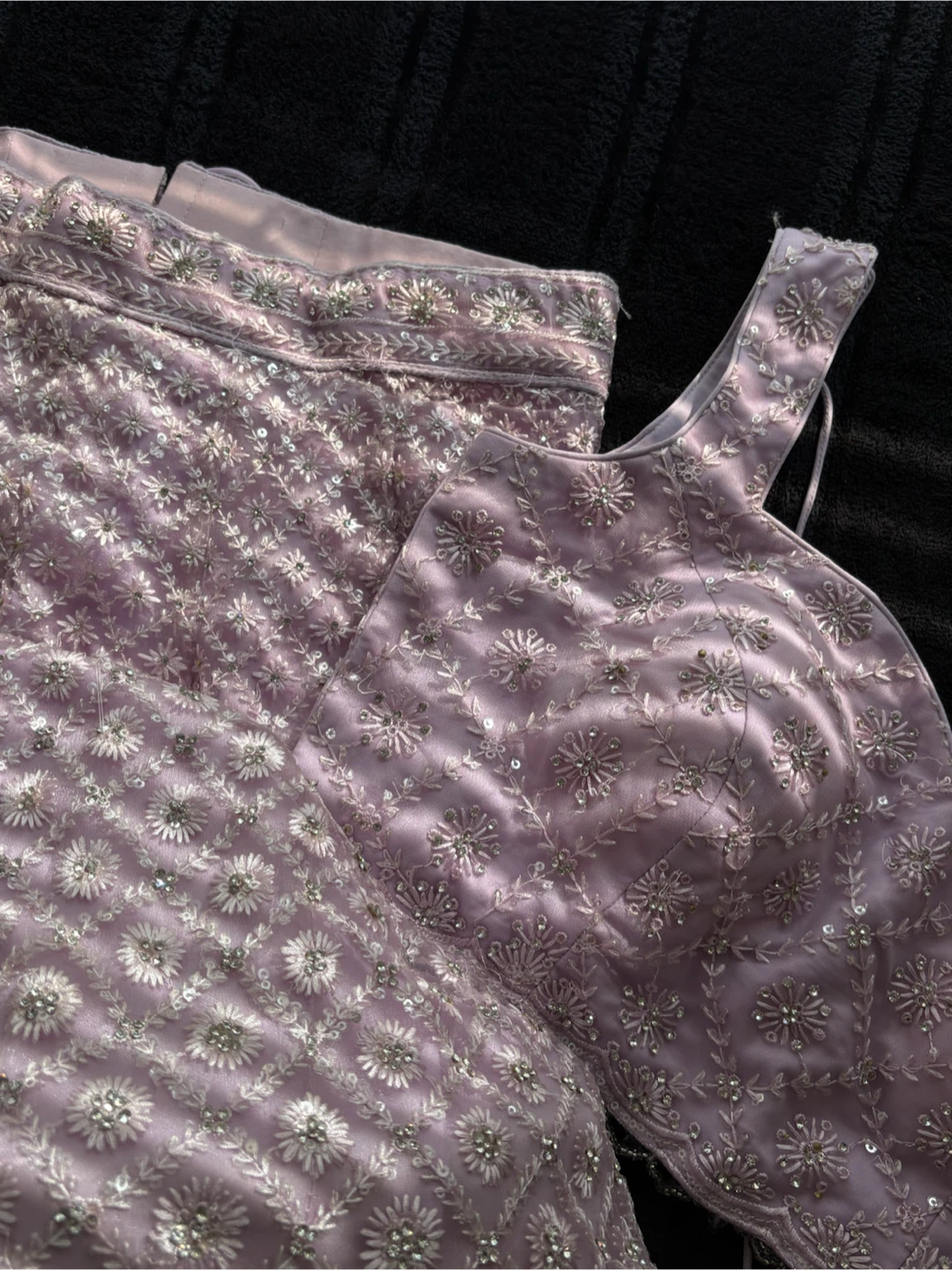 Brand New Lavender Purple Lilac Embroidered Lehenga Choli Set - photo 2