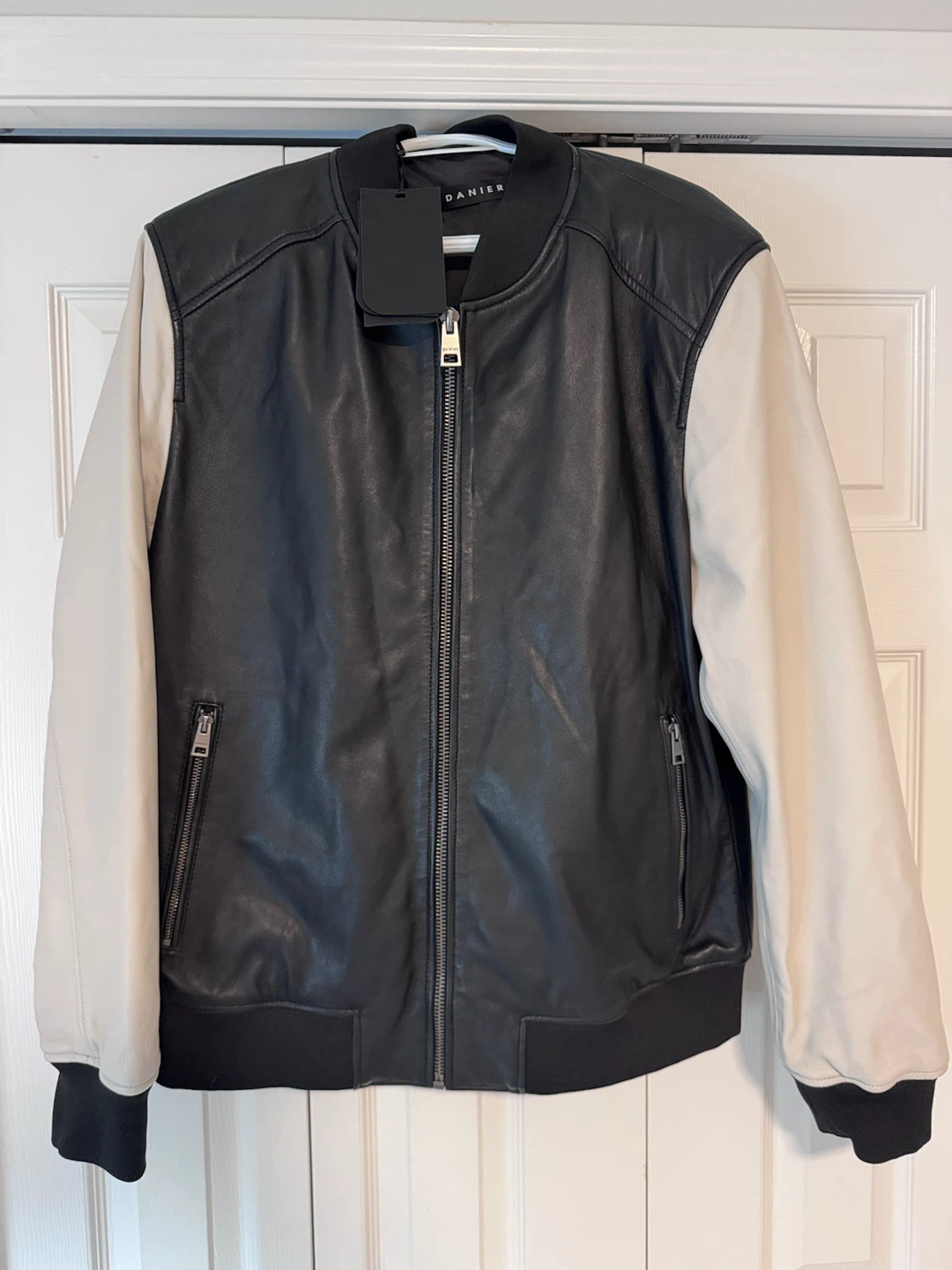 Danier Ari Bomber Jacket - Black - Size XL