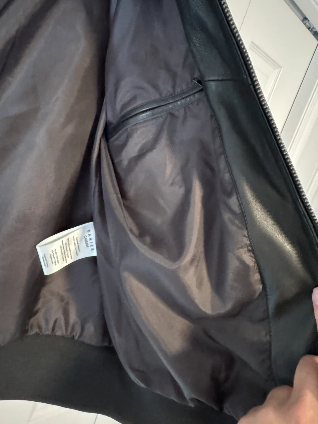 Danier Ari Bomber Jacket - Black - Size XL - photo 4