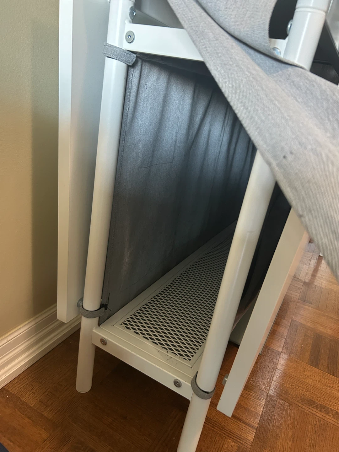 IKEA Foldable Table - Great condition - photo 3