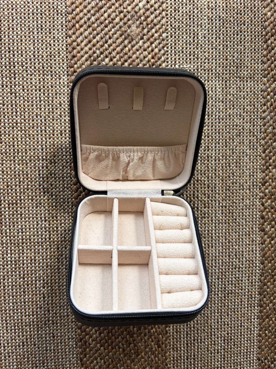 Small Black Travel Jewelry Box Organizer