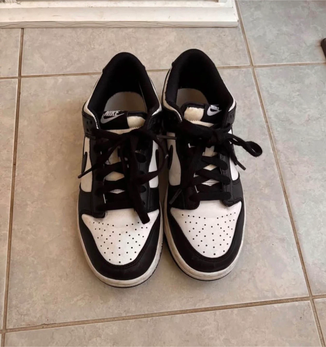 Nike Dunk Low Panda Sneakers 5.5 Us