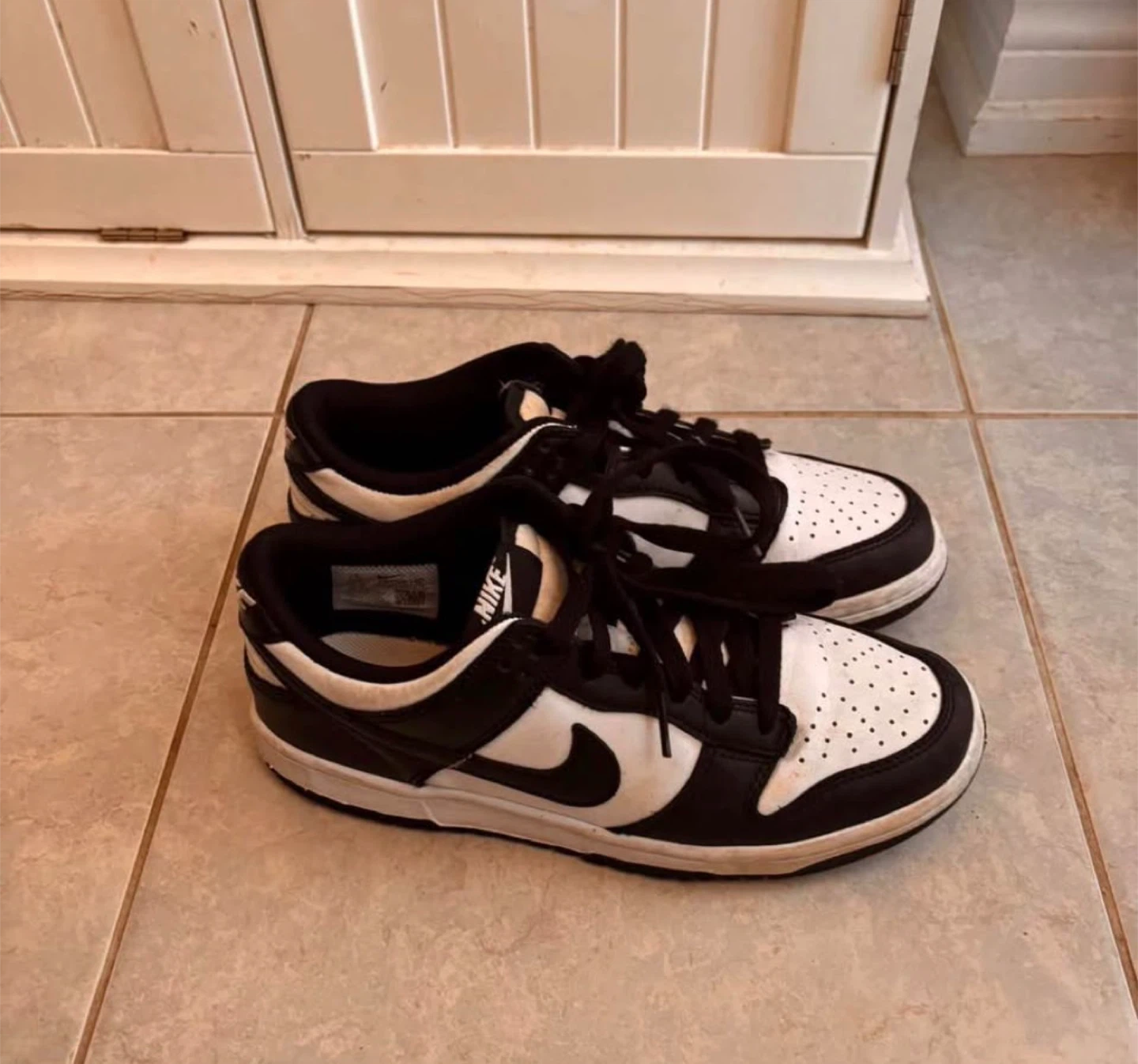 Nike Dunk Low Panda Sneakers 5.5 Us - photo 2