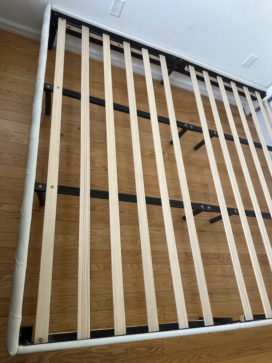 King Size Bed Frame with LED and Charging station Headboard - photo 4