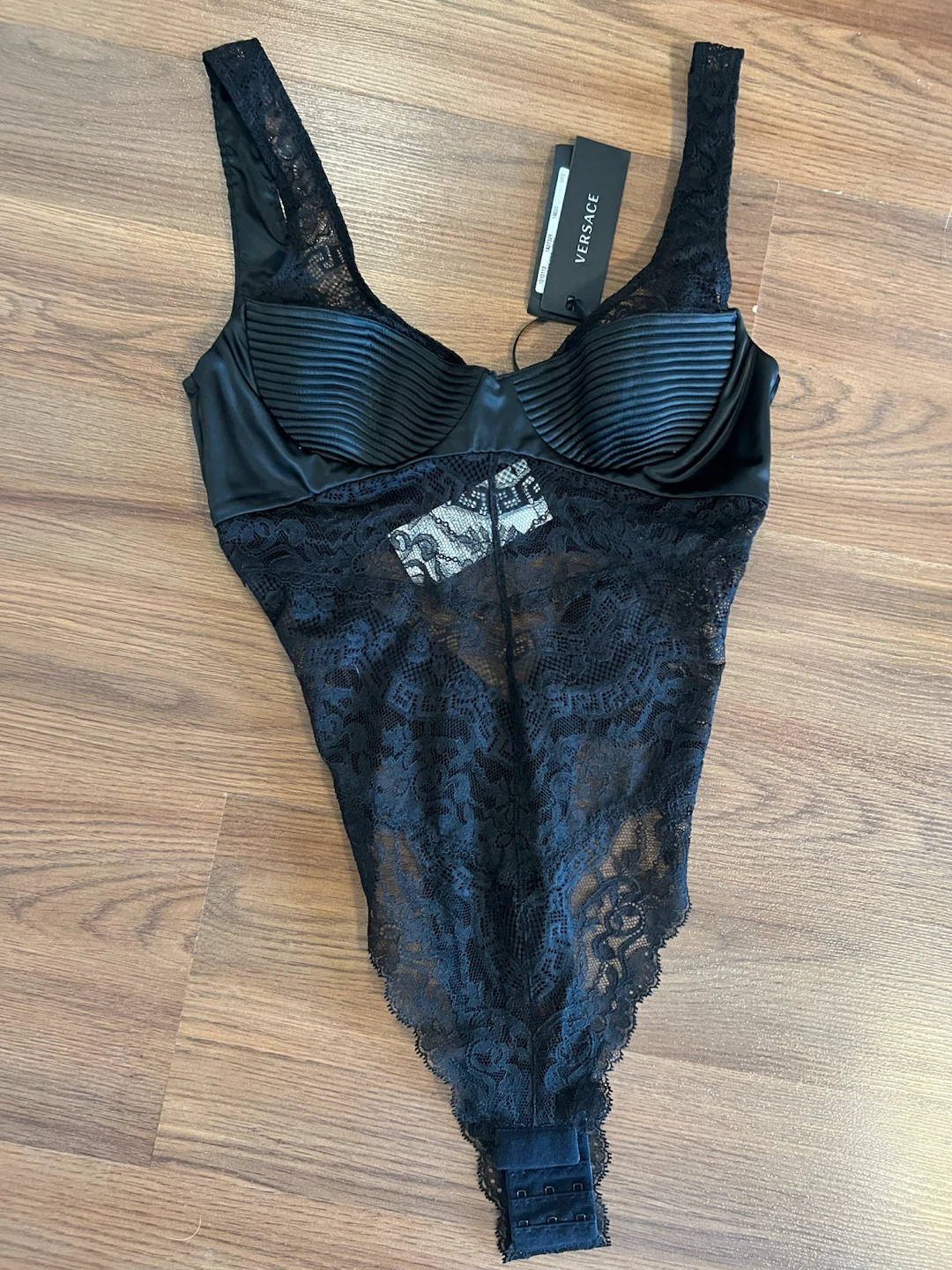 Authentic Brand New Versace Greca Black Lace Bodysuit - photo 5
