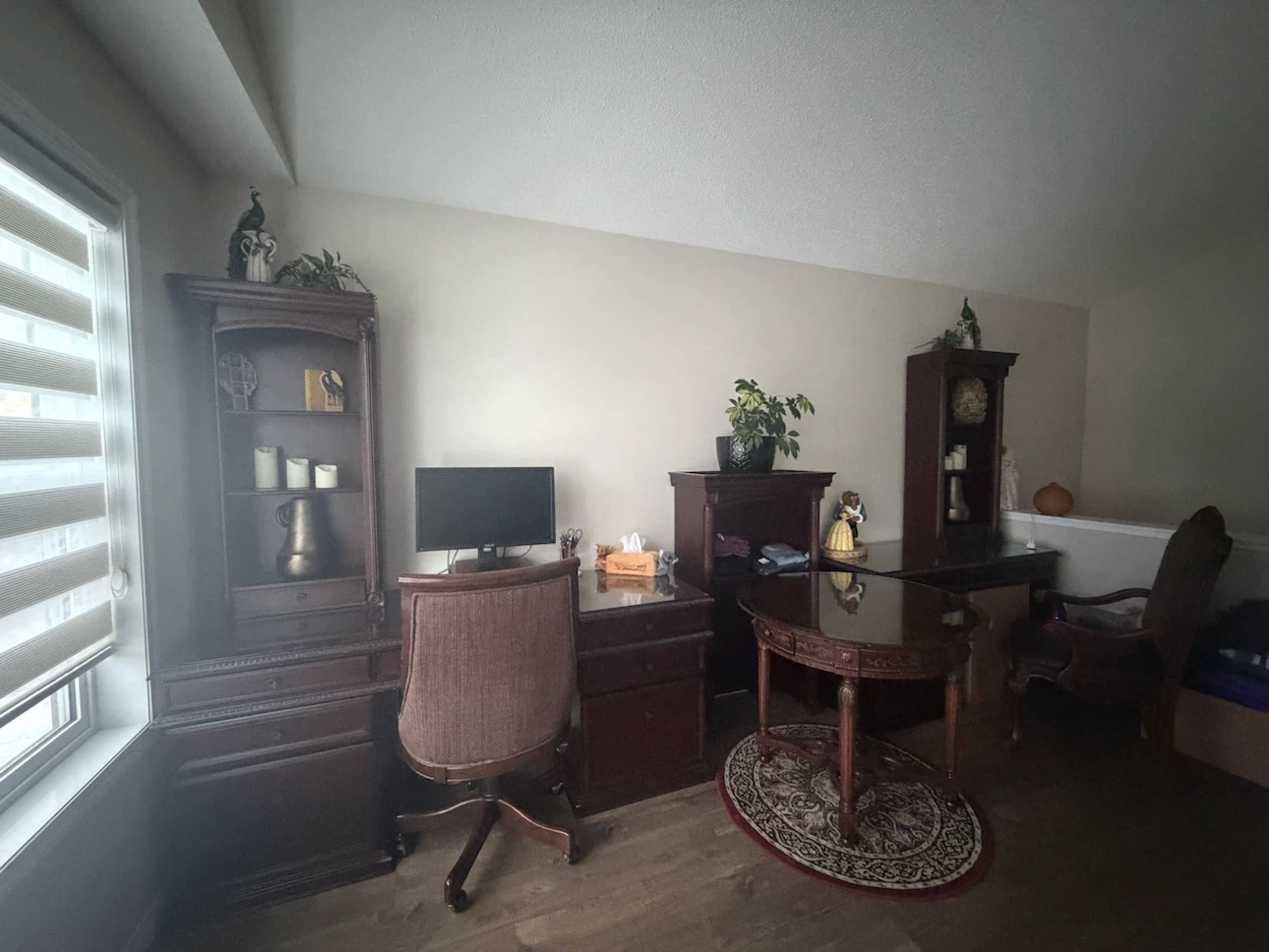 Office Desk Set