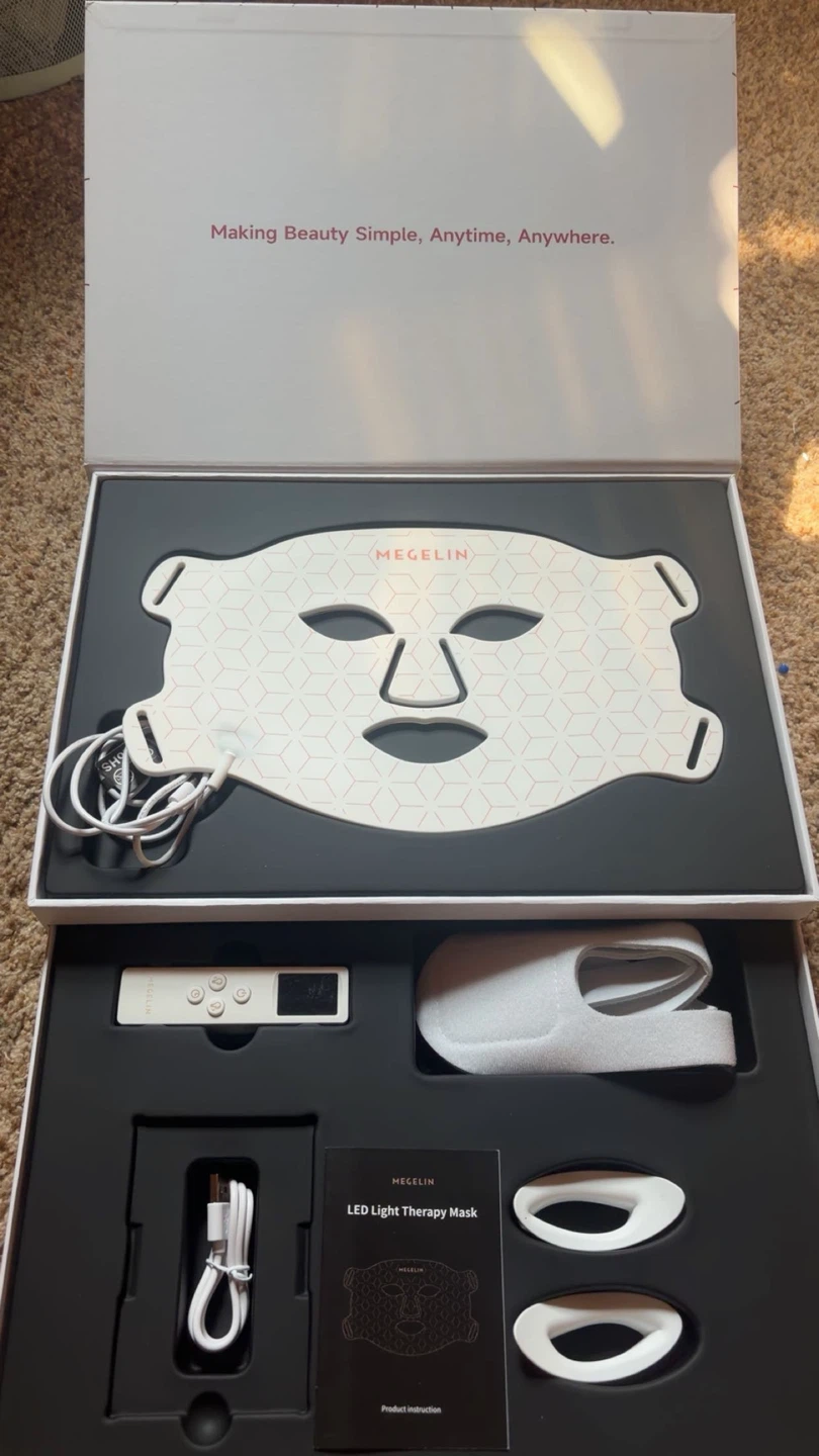 MEGELIN LED Light Therapy Mask