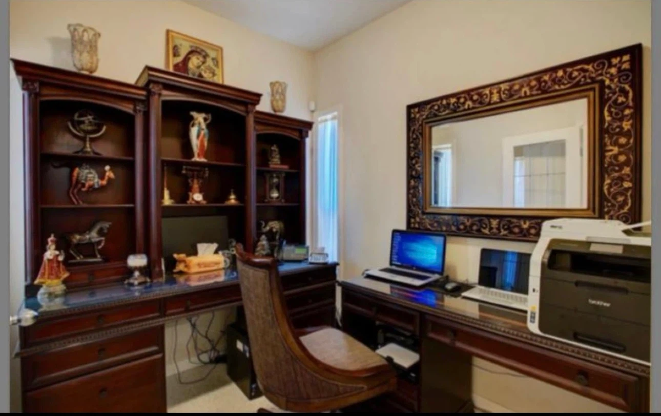 Office Desk Set - photo 2