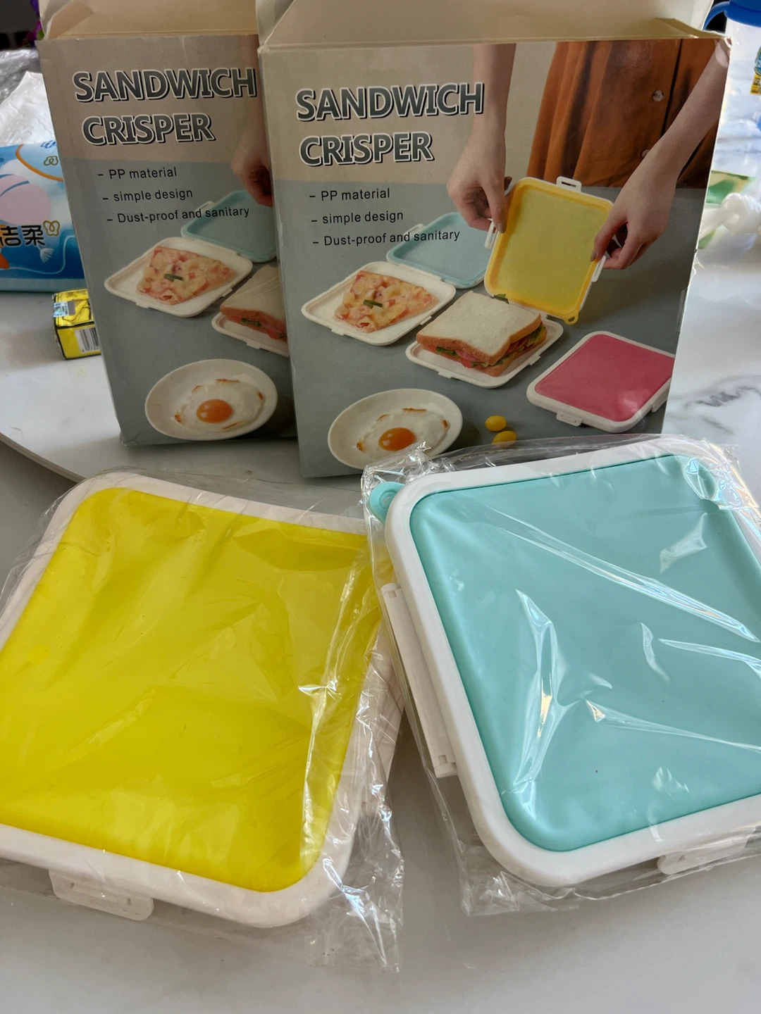 Sandwich Crisper PP Material
