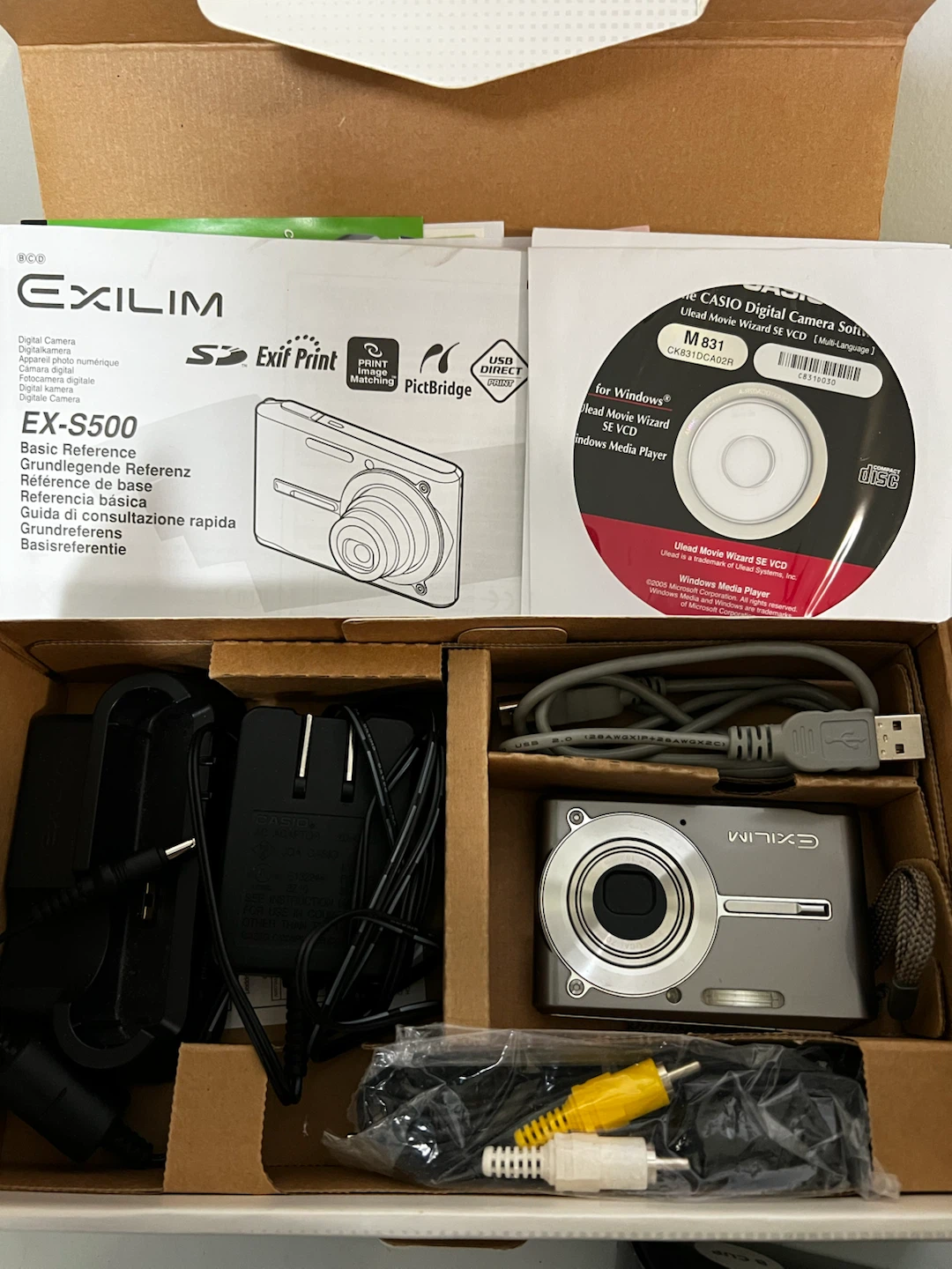 Casio EX-S500 EXILIM Digital Camera - photo 2