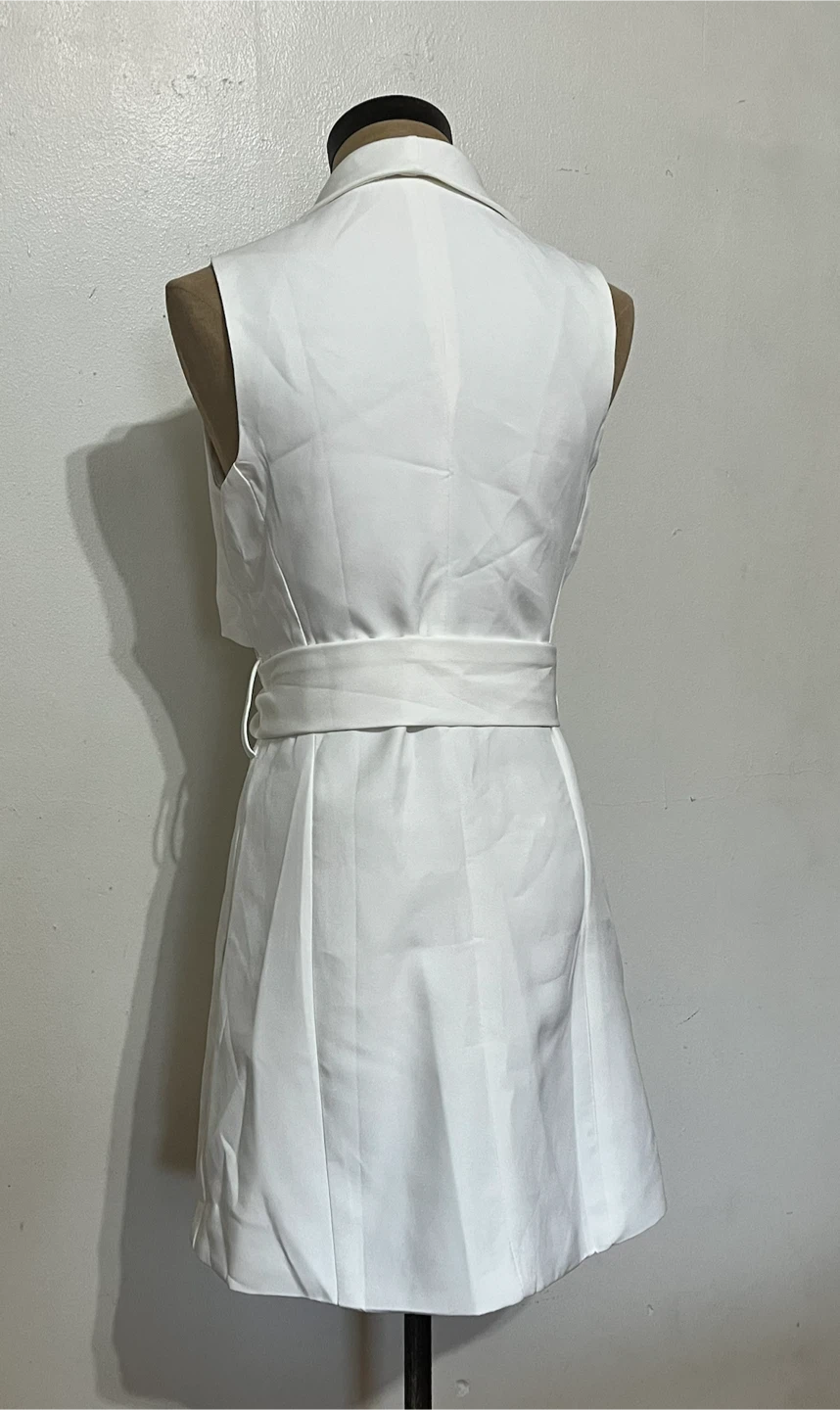 White Sleeveless Blazer Dress with Belt - Small - photo 3