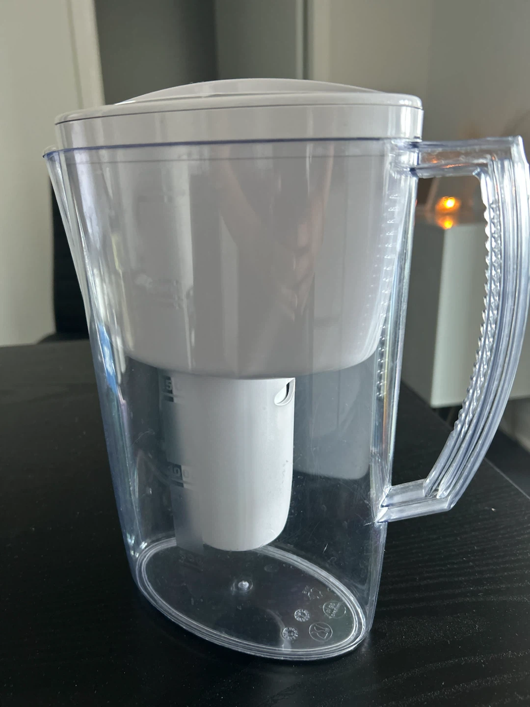 White Water Filter Pitcher with Filter Cartridge - photo 2