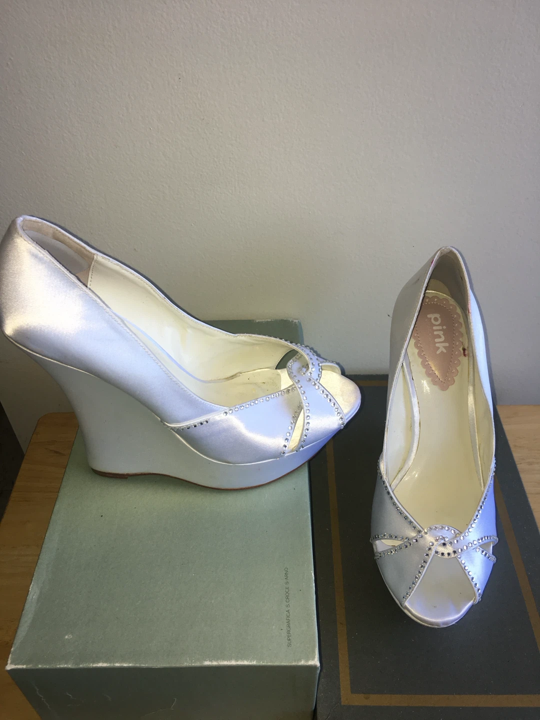 Pink Paradox London&D'Orsay White Bridal Heels-7/8-price Each - photo 2