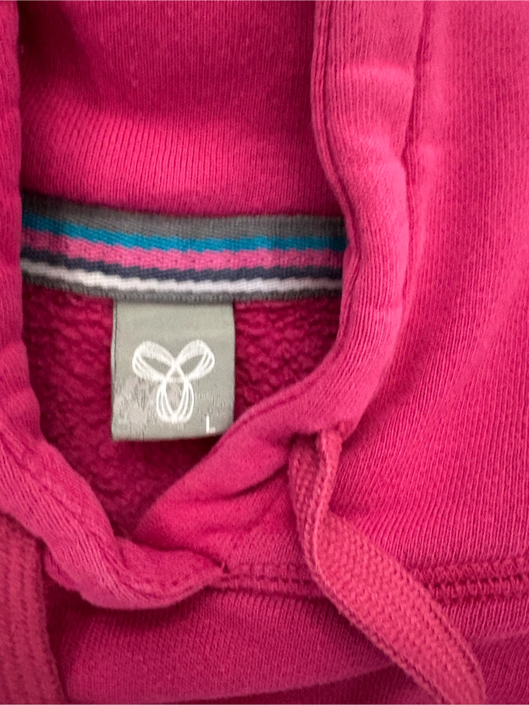 TNA Aritzia Pink Hoodie - size Large - photo 4