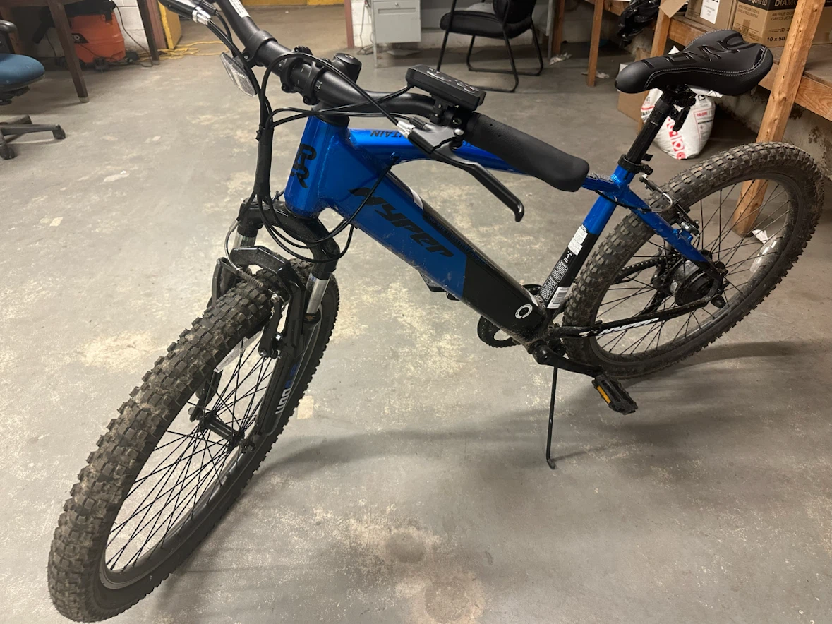 Hyper 26" Electric Mountain Bike - photo 3