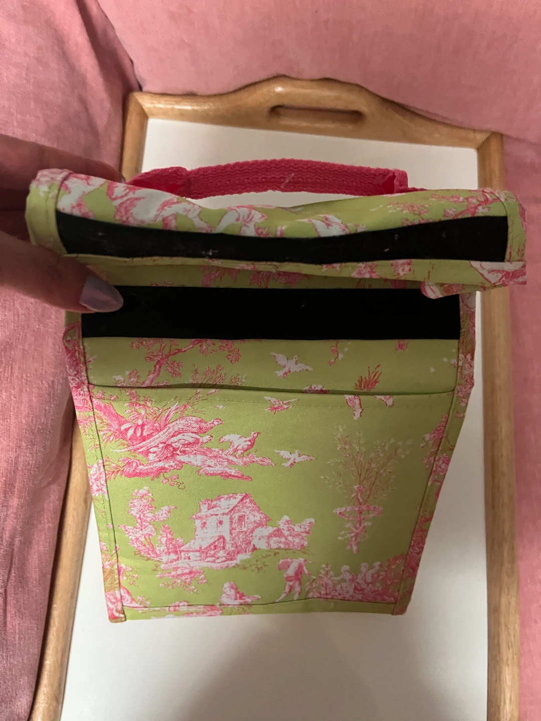 Vintage-Inspired Insulated Toile Print Bag - photo 2