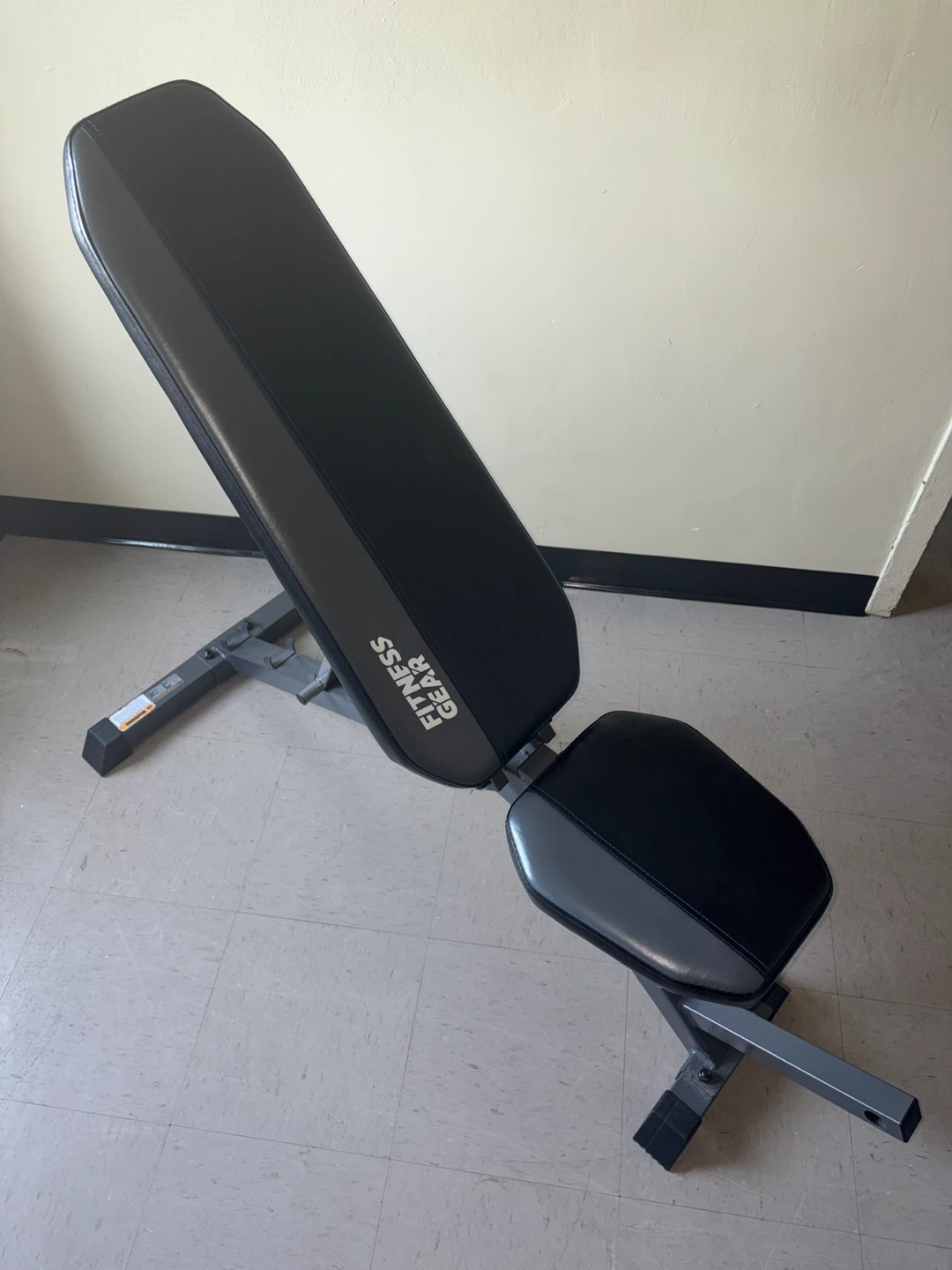 Fitness Gear Adjustable Weight Bench & Adjustable dumbbell set