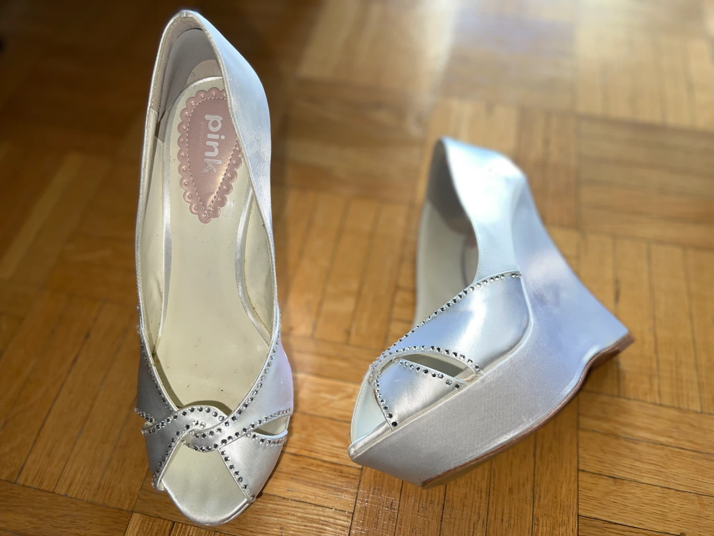 Pink Paradox London&D'Orsay White Bridal Heels-7/8-price Each - photo 4