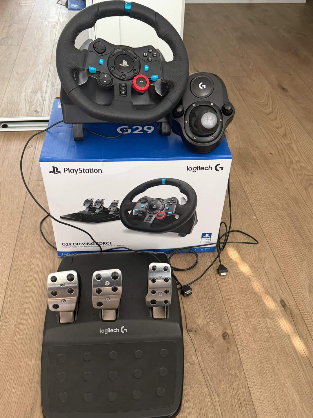 Logitech G29 Driving Force Racing Wheel and Pedals - photo 5