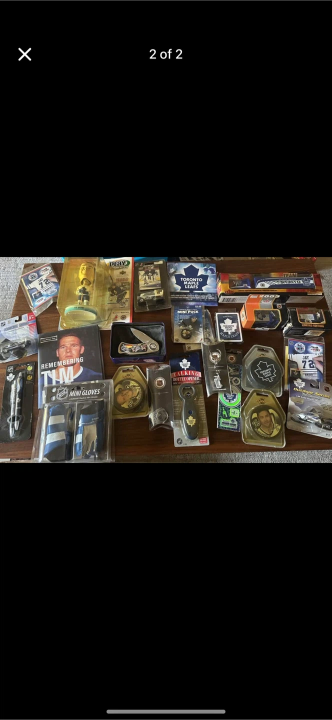 Assorted Hockey and Baseball Memorabilia Collection - photo 2